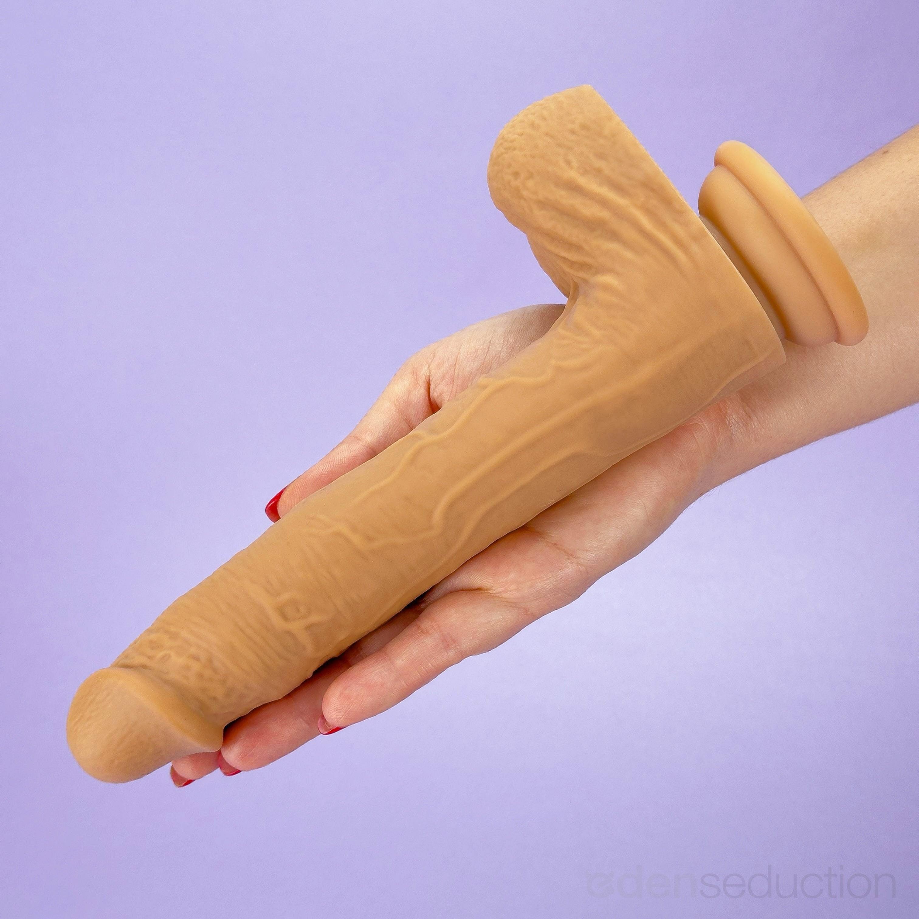 Riding thruster Thrusting dildo vibrator - EdenSeduce