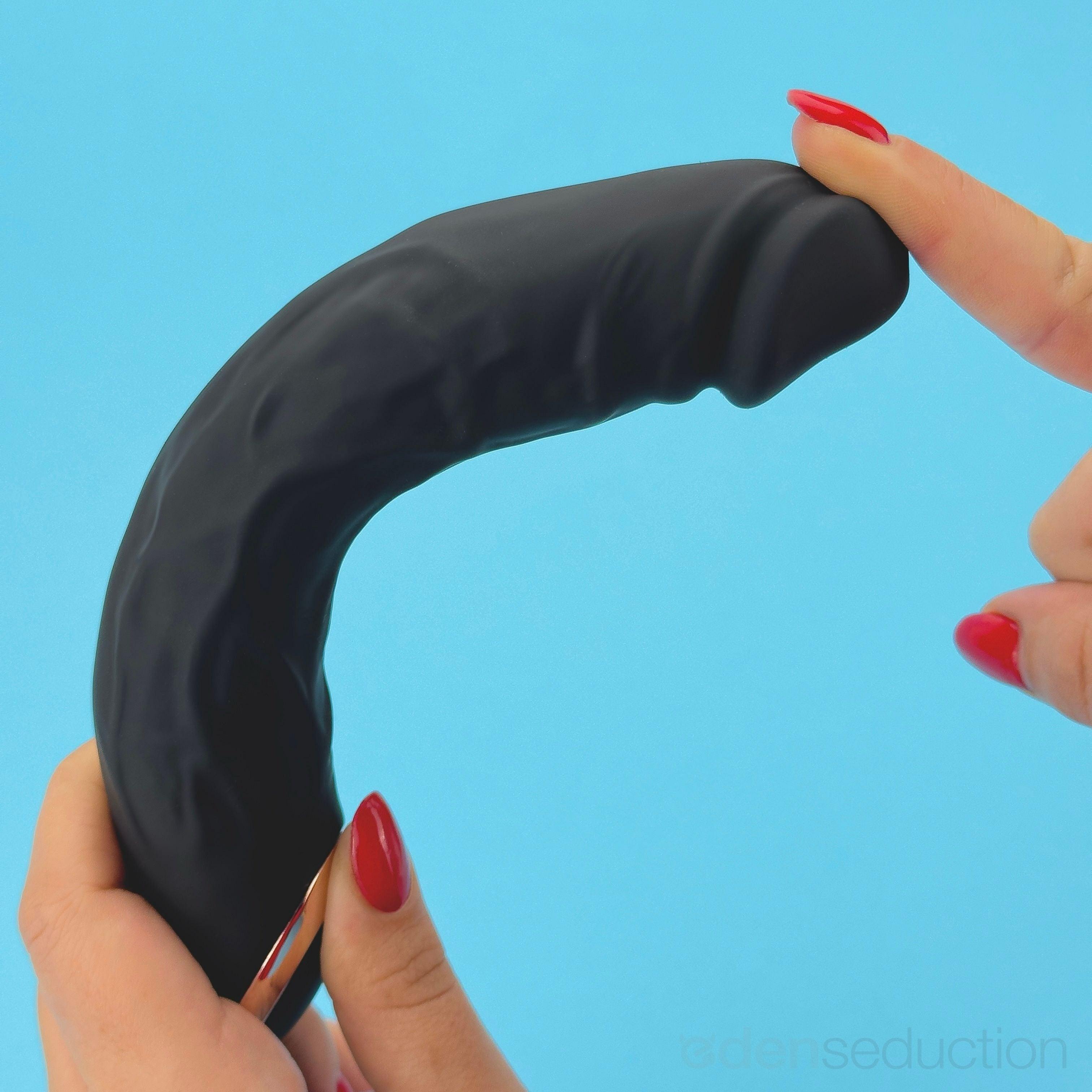 Glam throb Dildo vibrator - EdenSeduce