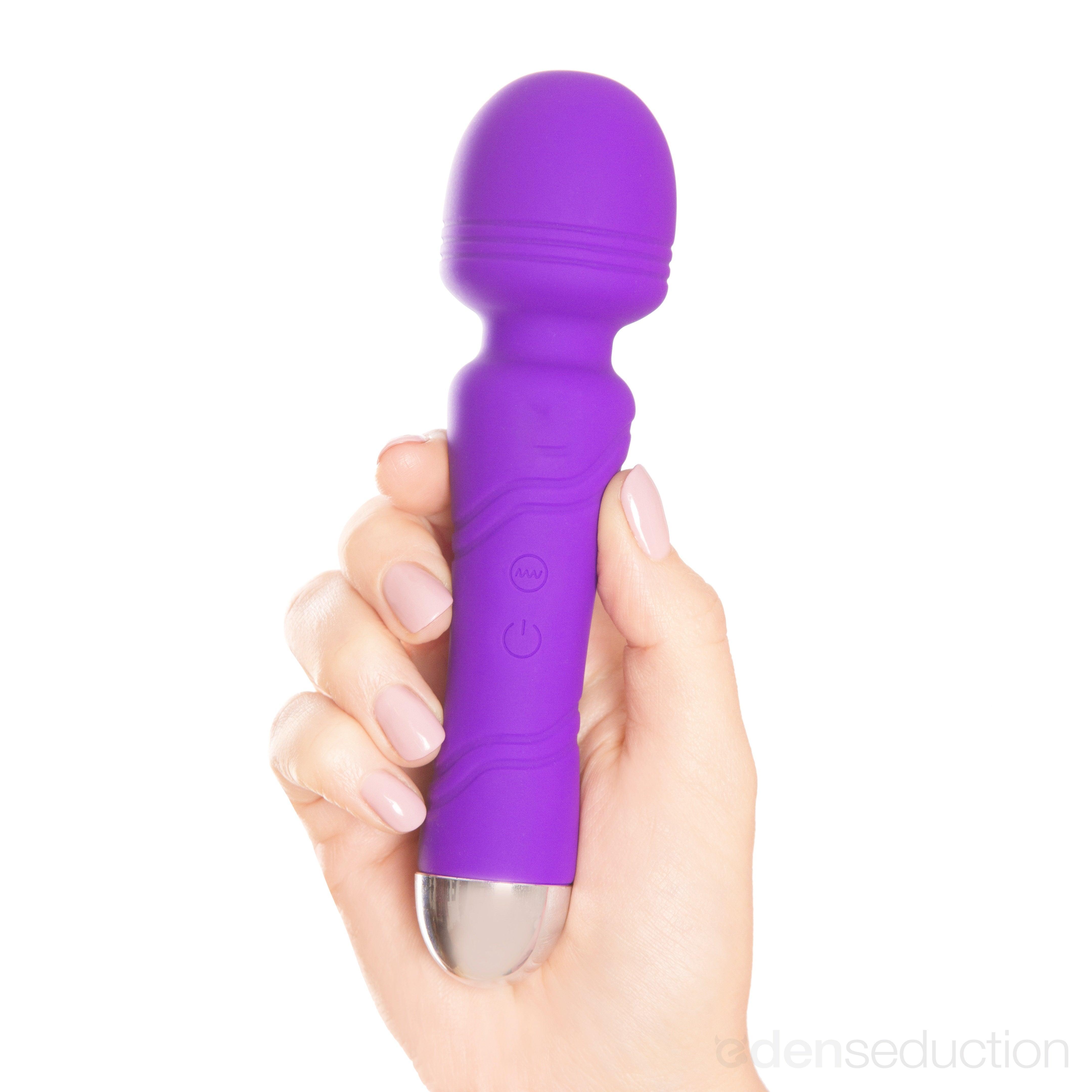 Le petite wand Mini vibrating wand - EdenSeduce