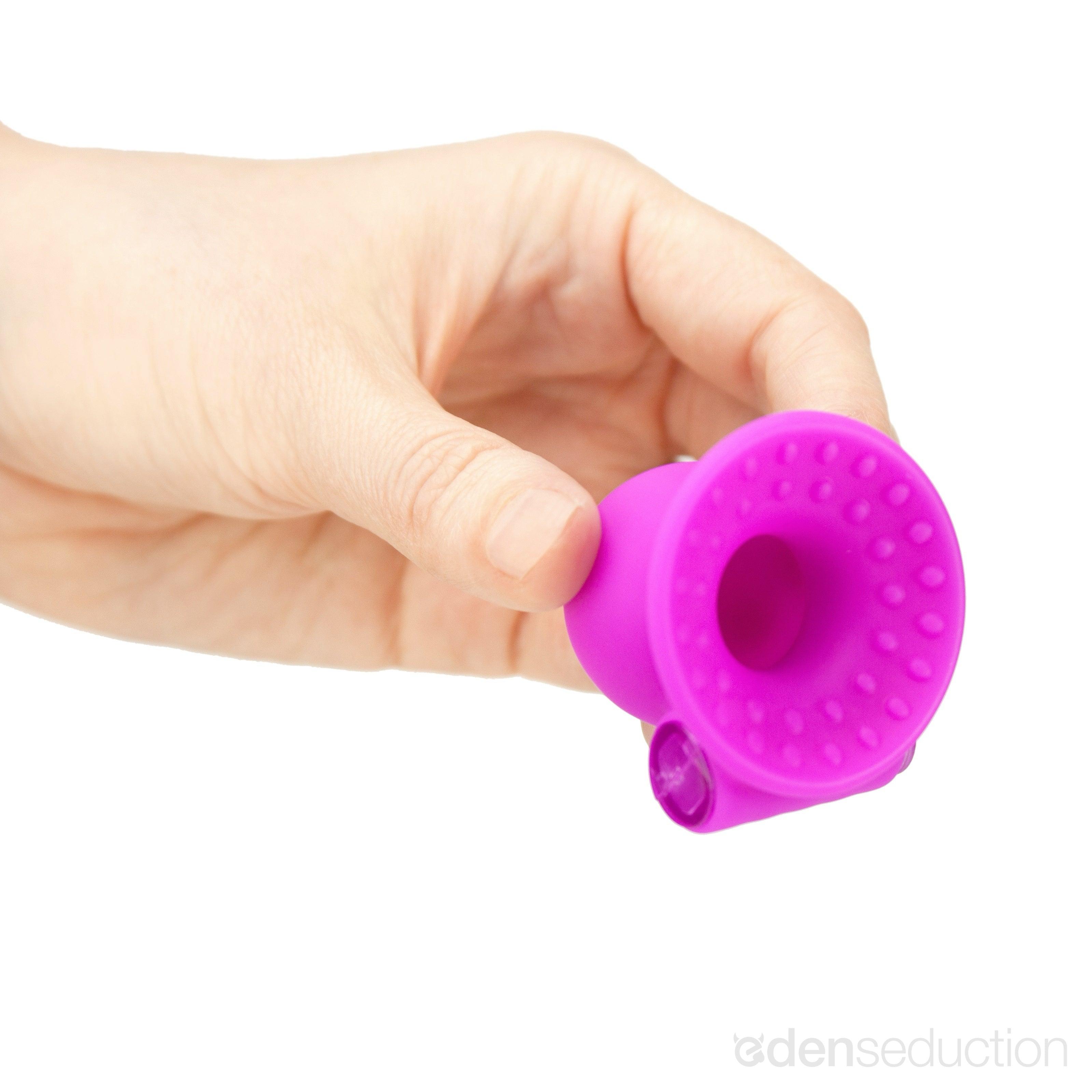 Vibrating nipple sucker Vibrating nipple suckers - EdenSeduce