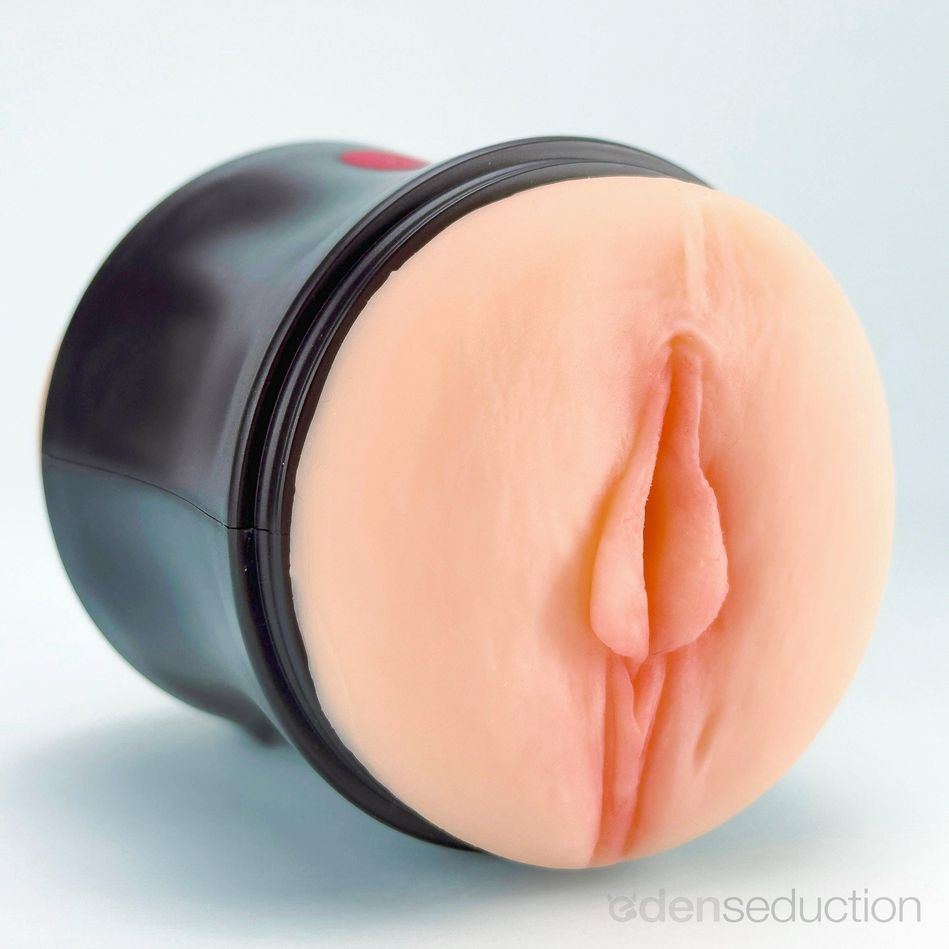 Vibro stroker Vibrating masturbator - EdenSeduce