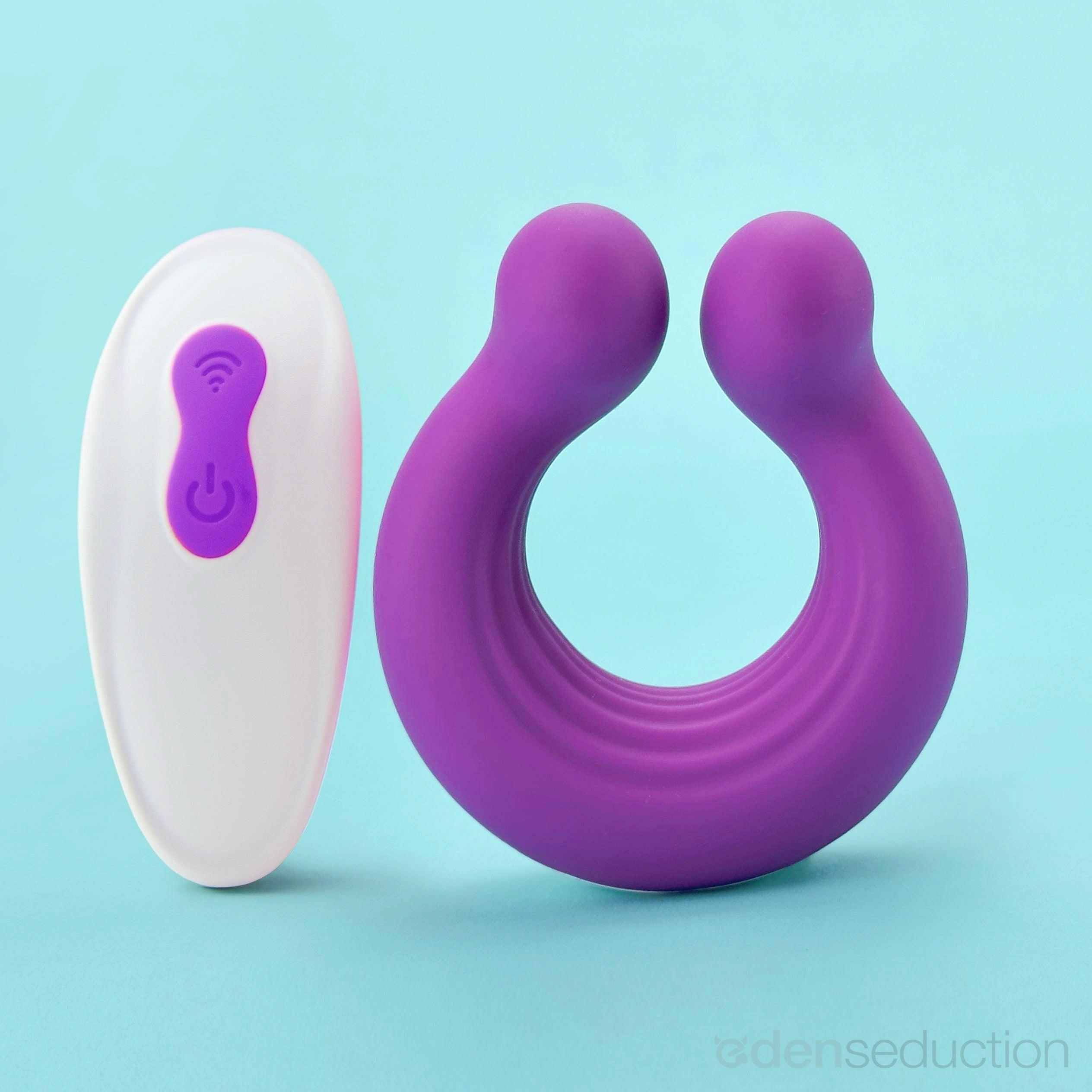 U-nique Vibrating cock ring - EdenSeduce