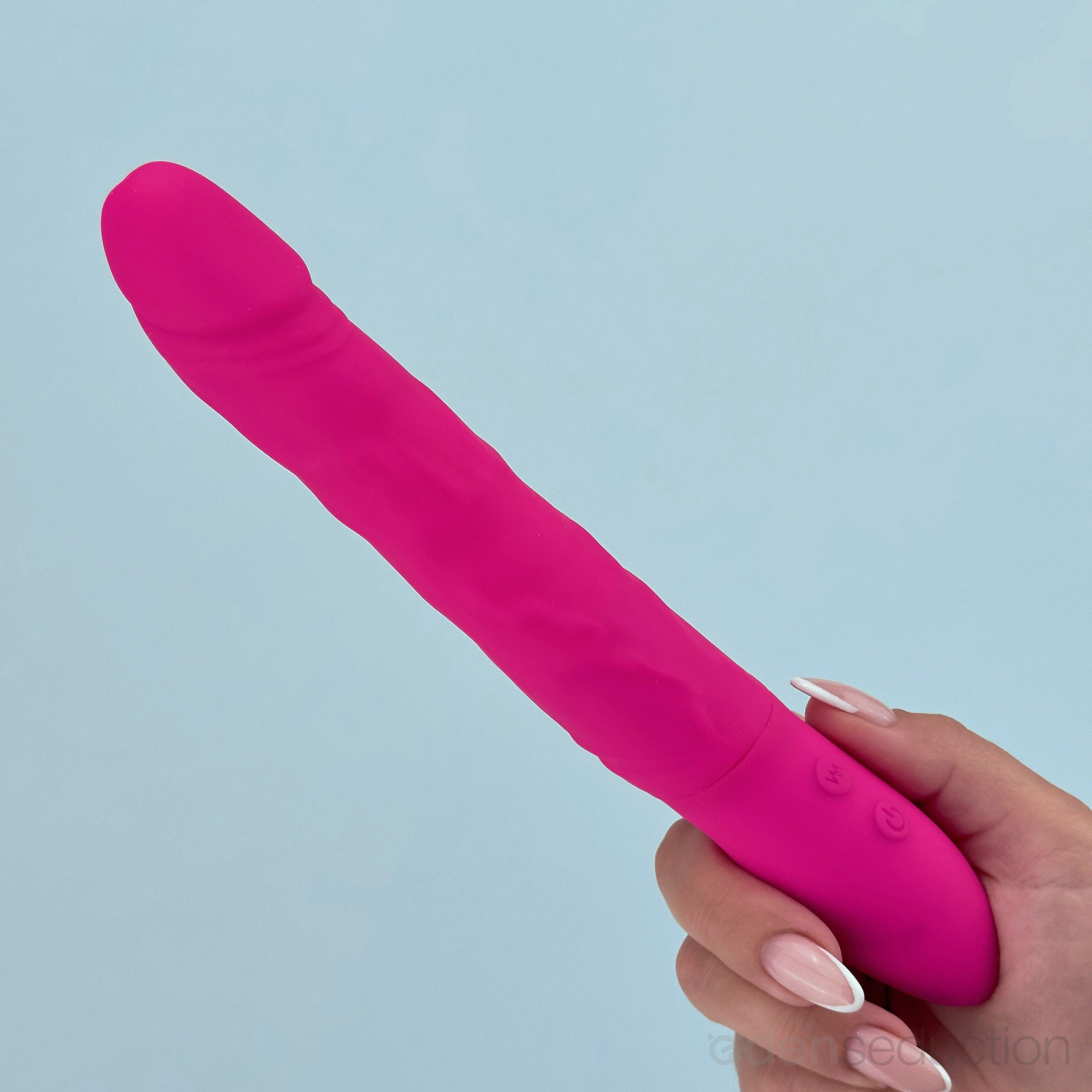 Gigolo Rotating dildo vibrator - EdenSeduce