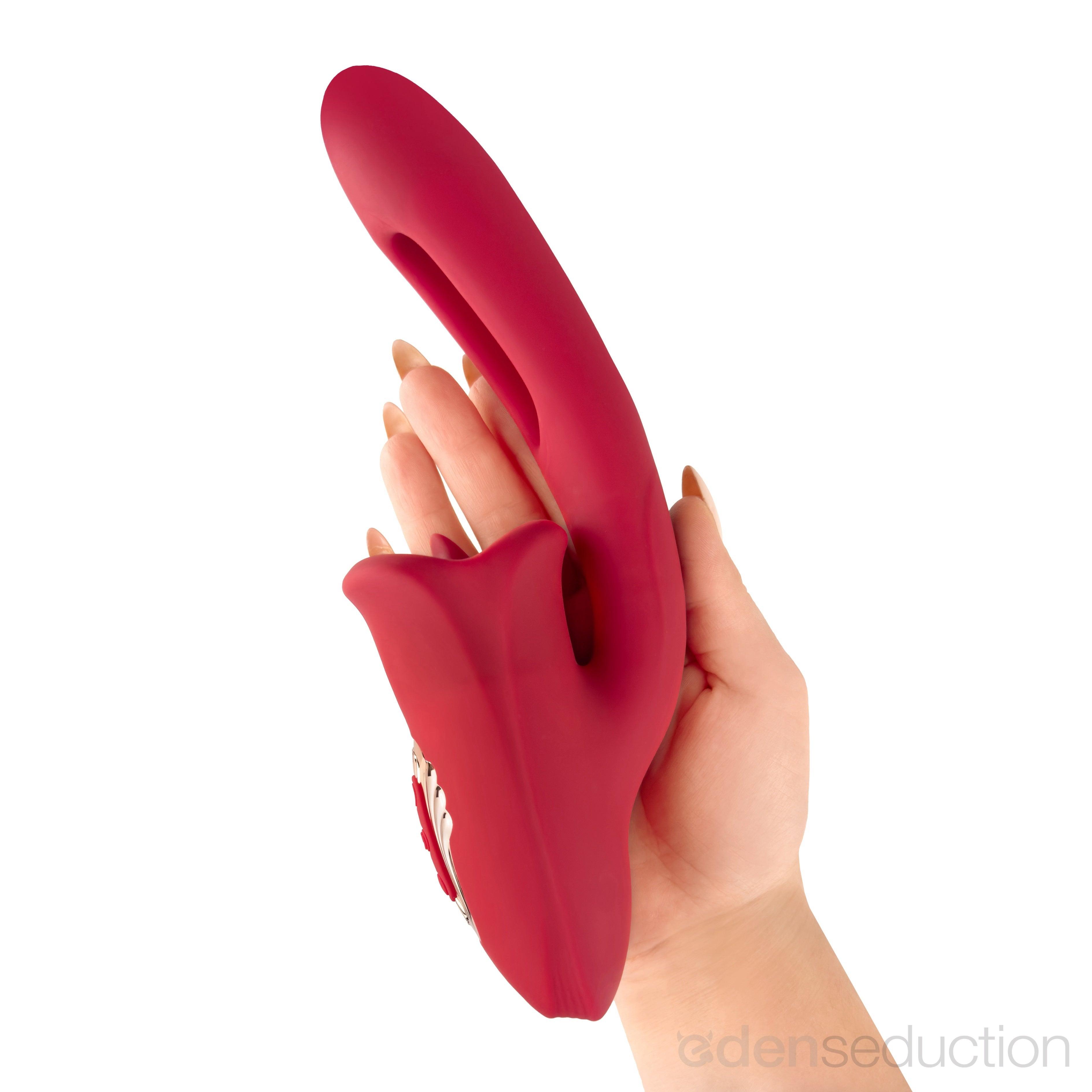 Lorelei Licking dual vibrator - EdenSeduce