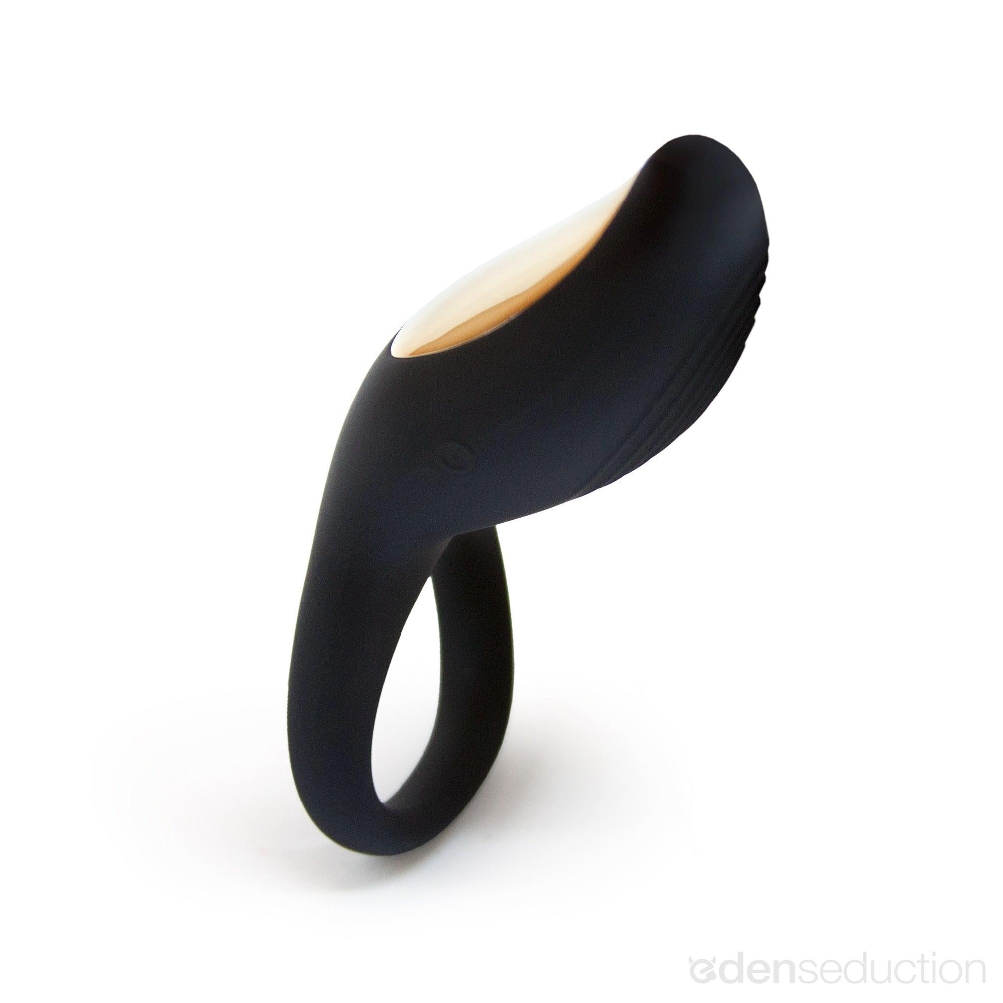 Vito Vibrating cock ring - EdenSeduce