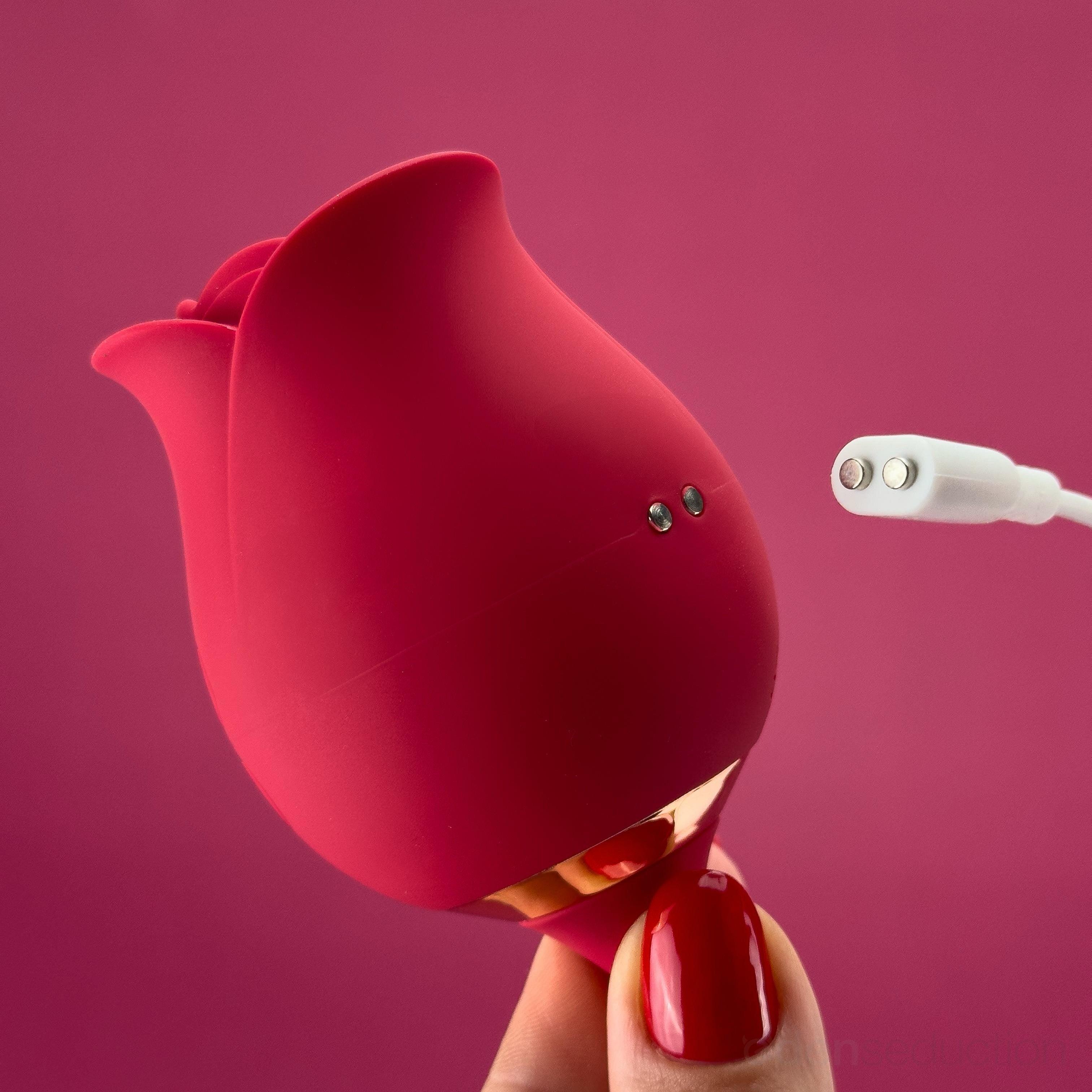 Rosebud thruster Dual rose vibrator - EdenSeduce